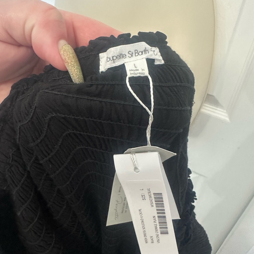 Poupette St. Barth Elegant Black Off-Shoulder Dress - Picture 4 of 8